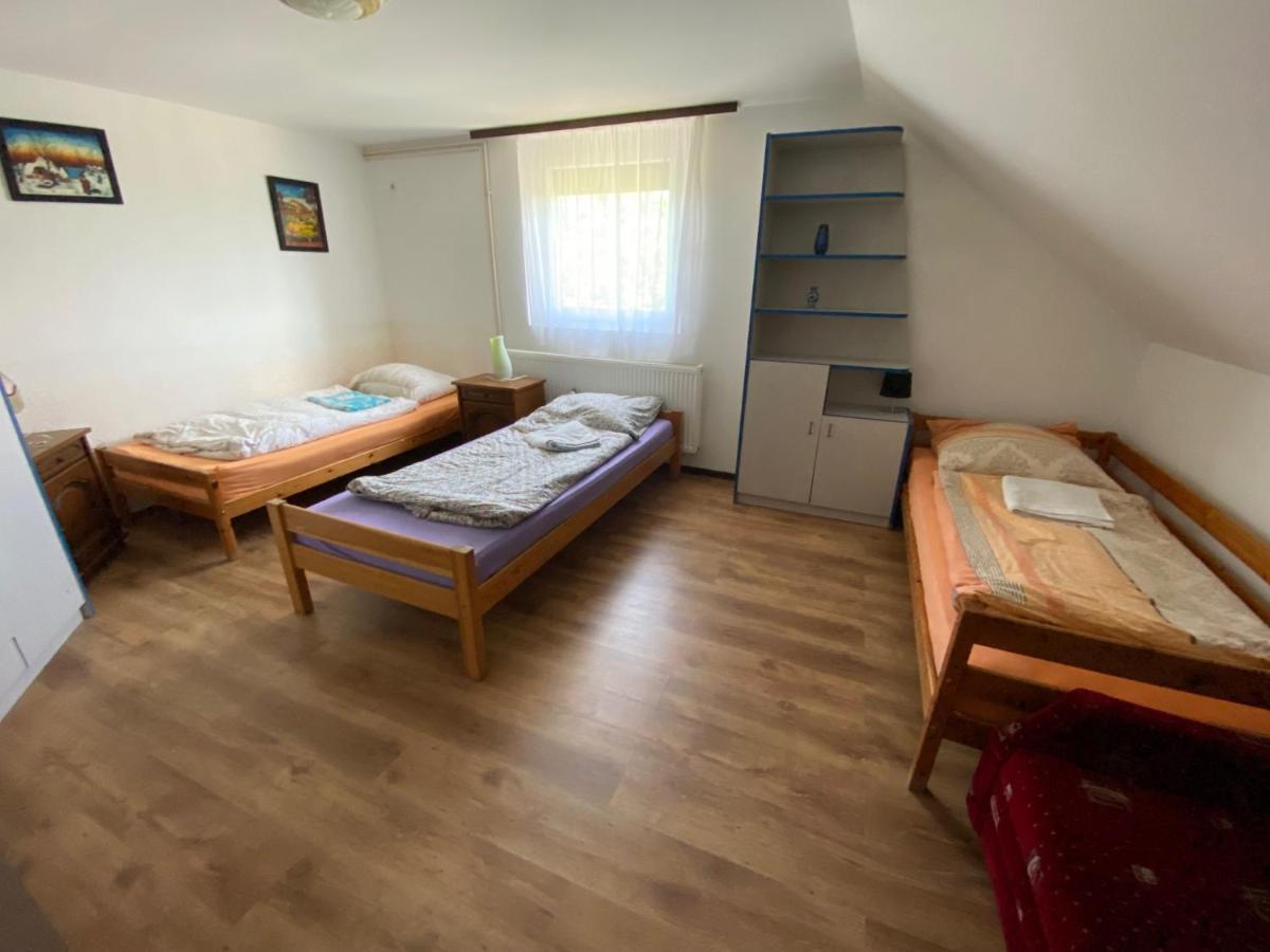 Verona Panzió Dobrokoz Esterno foto